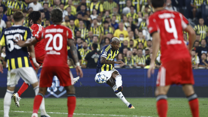 Kadıköy'de gol sesi yok! Fenerbahçe, turu Portekiz'de arayacak