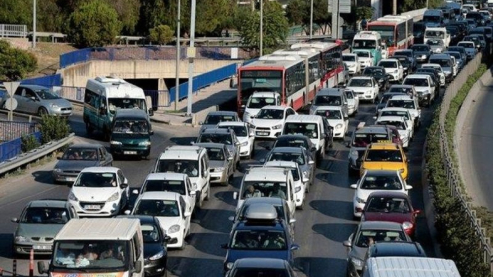 TÜİK verileri açıkladı: İzmir'de araç sayısı 2 milyonu geçti