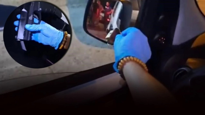 İzmir'in 3 ilçesinde 4.3 kilo kokain ele geçirildi