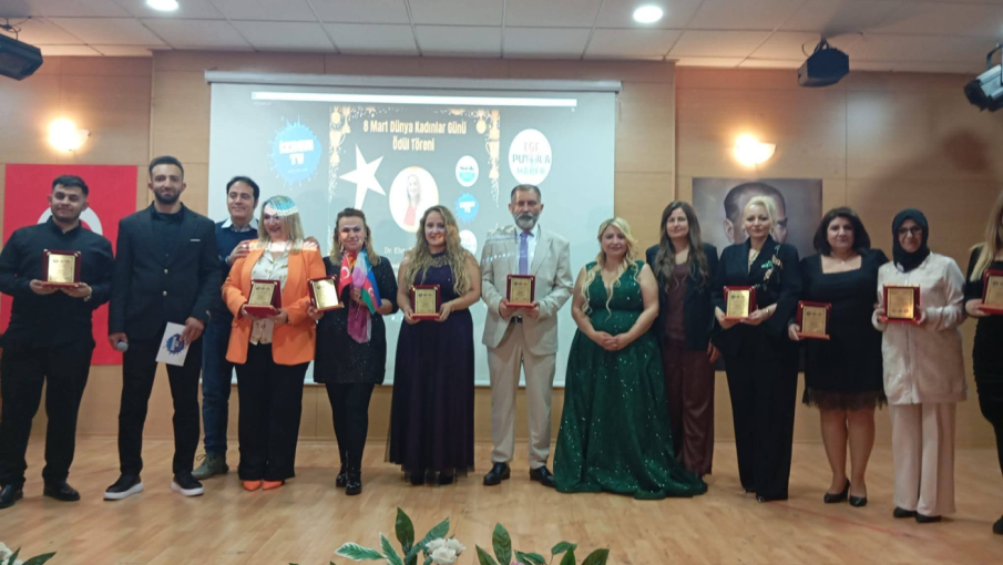 8 Mart Dünya Kadınlar Günü’nde Yıldızlar Geçidi: Altın Sanat Ödülleri Sahiplerini Buldu