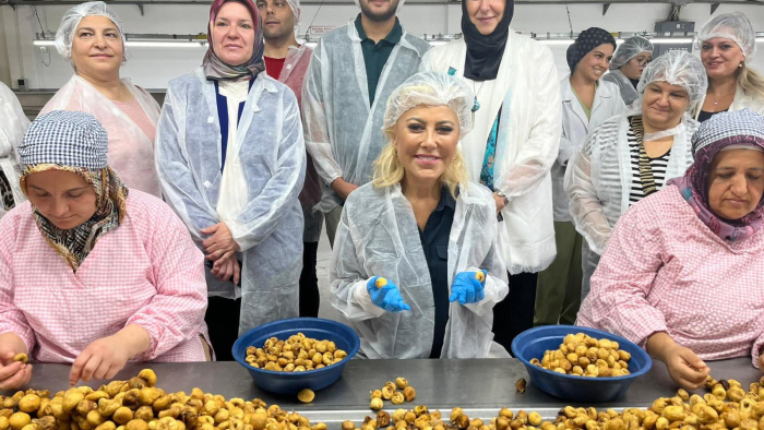 AK Parti Milletvekili sn. Şebnem Bursalı'dan İncirliova'da Üreten Kadınlara Ziyaret