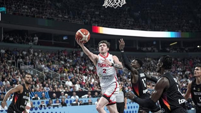 Teşekkürler 12 Dev Adam: Avrupa ikinciliğiyle büyük gurur